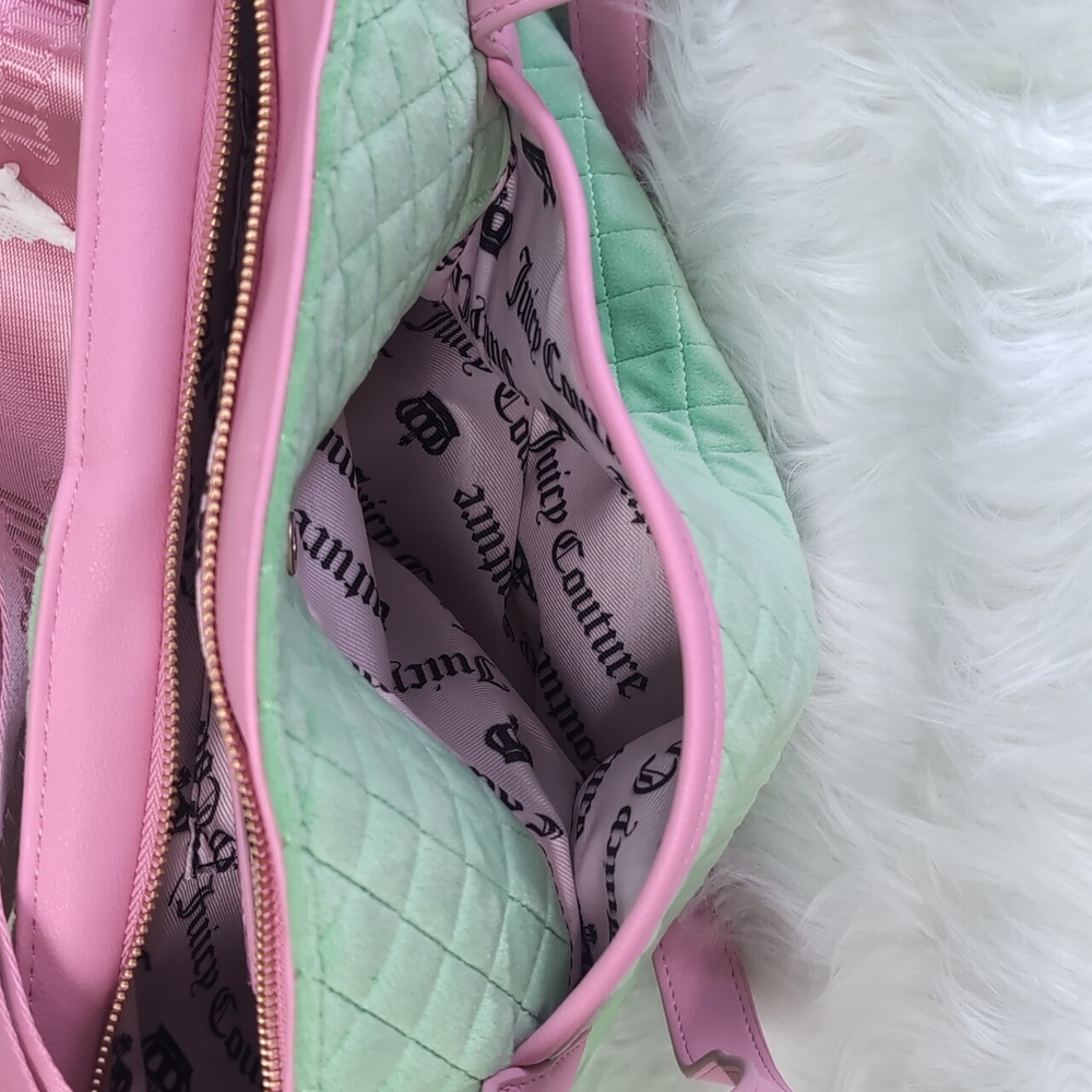 โSOLDโJuicy Couture Quilted Tale Weekender Tote, XL Bag w/ Crossbody Strap - Picture 13 of 17